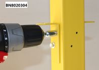 2のx 2インチのゲージの管のシステムを守る周囲のための鋼鉄角ポスト サプライヤー